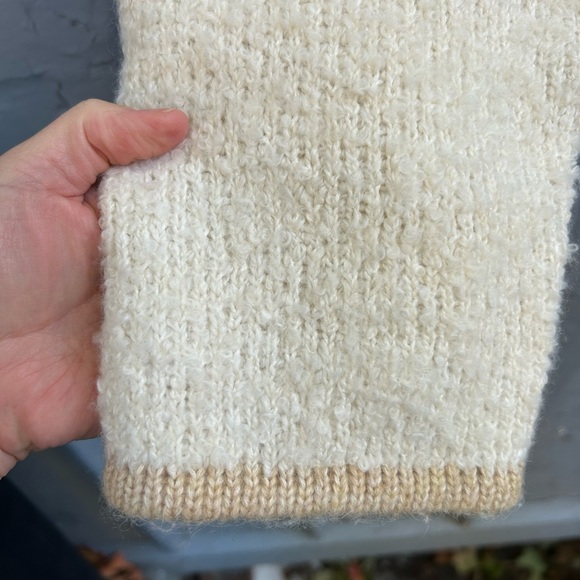 Gap Boucle Cropped Sweater Jacket, size Large - Picture 6 of 9